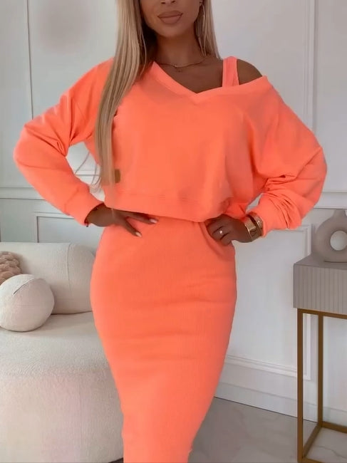 2-Piece Set Sleeveless Dress & Loose V-Neck Pullover